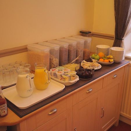 Bed and Breakfast The Dales Harrogate Zewnętrze zdjęcie
